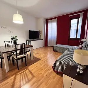 Red House In Piazza Signoria Apartment